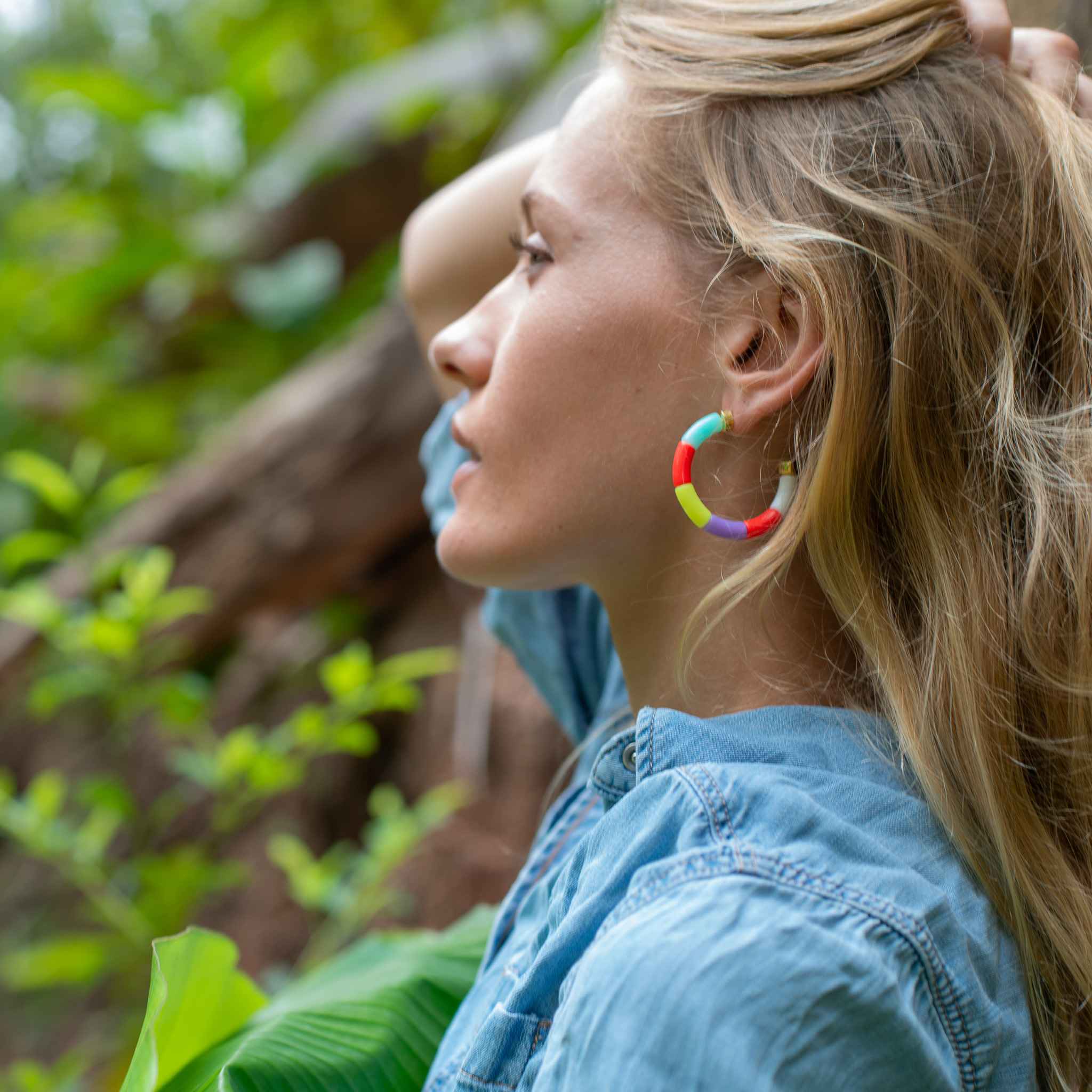 Boucles d’oreilles perles colorées violet jaune bleu | Surf Parabaya Parabaya